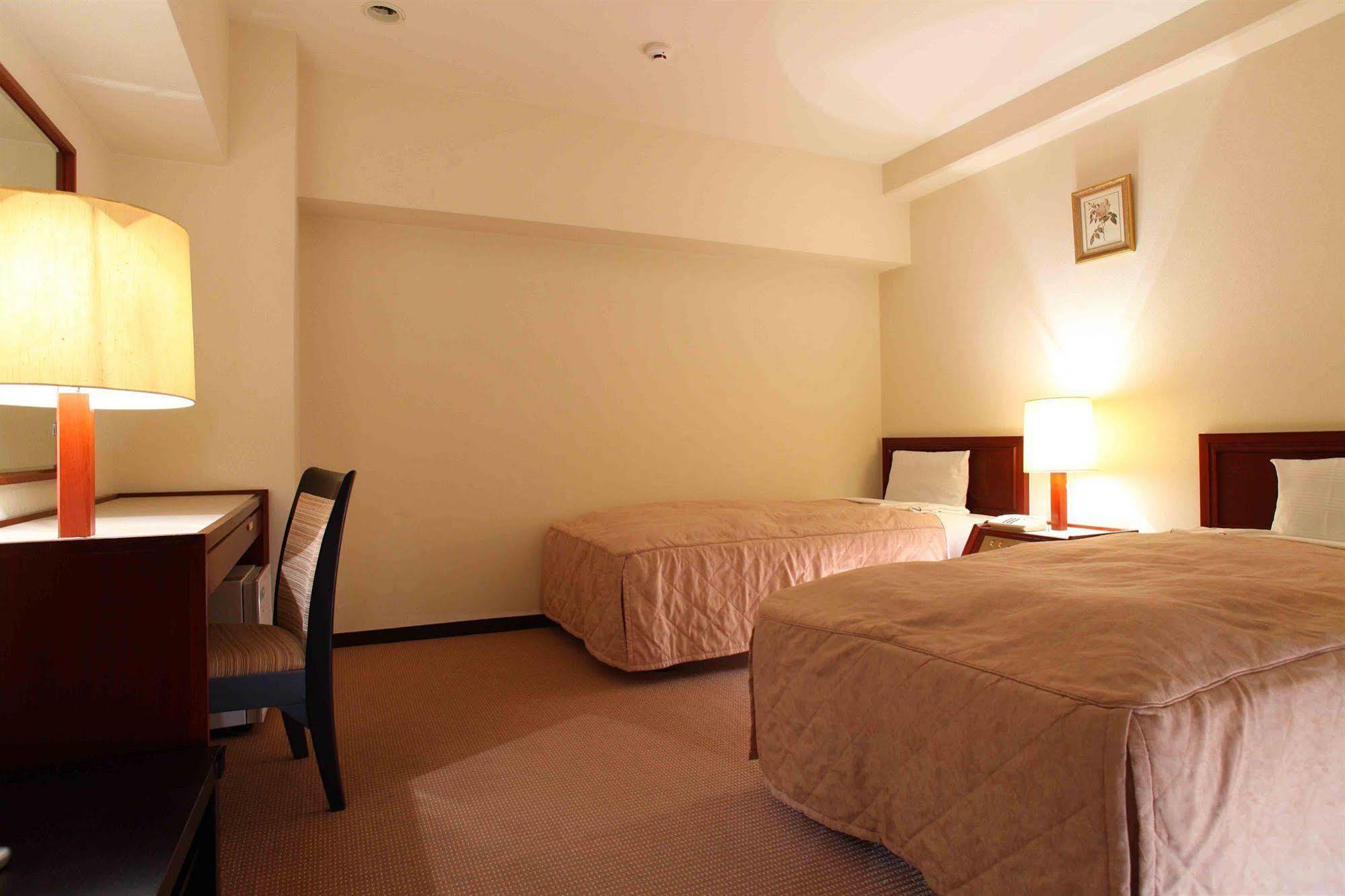 Hotel Simplicity Morioka Saien Buitenkant foto